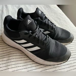 Men’s Low-Top Adidas shoes